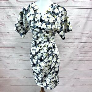 Closet London Abstract Floral Daisy Kimoni Asymmetrical Dress